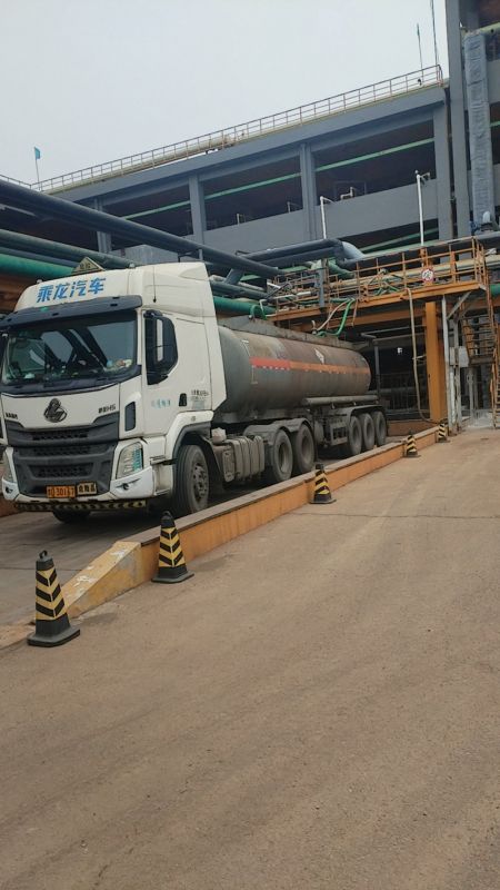 四氯化鈦裝卸車